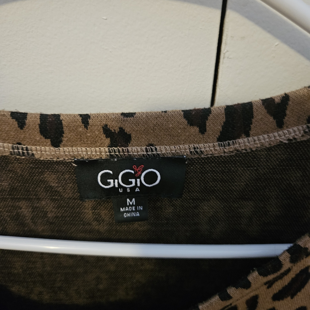GiGiO Women's Leopard Print Top